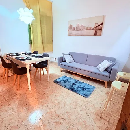 Amazing And Stylish Flat For 4 People With Breakfast Included 2 Blocks Away From Poblenou 公寓 *
