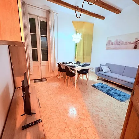 Amazing And Stylish Flat For 4 People With Breakfast Included 2 Blocks Away From Poblenou Apartment Barcelona