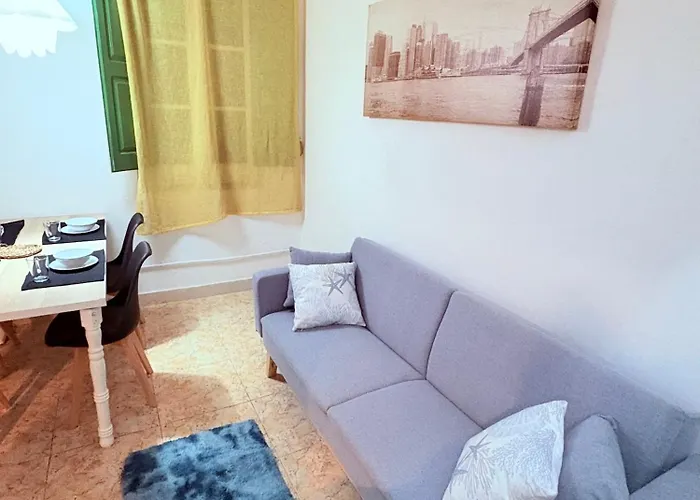 Amazing And Stylish Flat For 4 People With Breakfast Included 2 Blocks Away From Poblenou Appartamento Barcellona