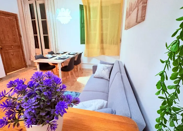 Amazing And Stylish Flat For 4 People With Breakfast Included 2 Blocks Away From Poblenou *