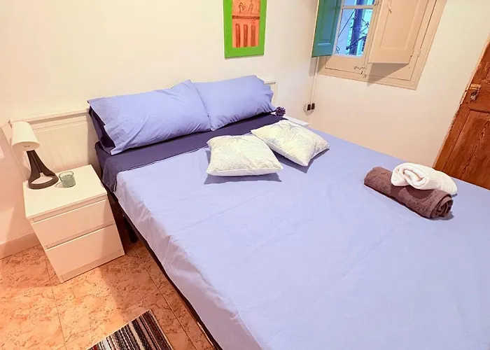 Amazing And Stylish Flat For 4 People With Breakfast Included 2 Blocks Away From Poblenou Appartamento *