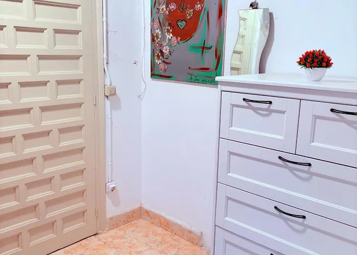 Amazing And Stylish Flat For 4 People With Breakfast Included 2 Blocks Away From Poblenou * Barcellona