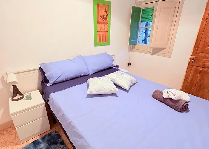 Amazing And Stylish Flat For 4 People With Breakfast Included 2 Blocks Away From Poblenou * Barcellona