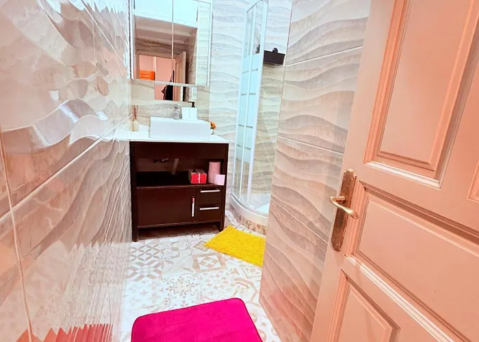 Appartamento Amazing And Stylish Flat For 4 People With Breakfast Included 2 Blocks Away From Poblenou