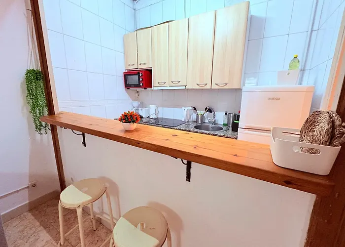 Appartamento Amazing And Stylish Flat For 4 People With Breakfast Included 2 Blocks Away From Poblenou