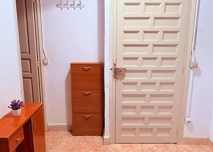 Amazing And Stylish Flat For 4 People With Breakfast Included 2 Blocks Away From Poblenou * Barcellona