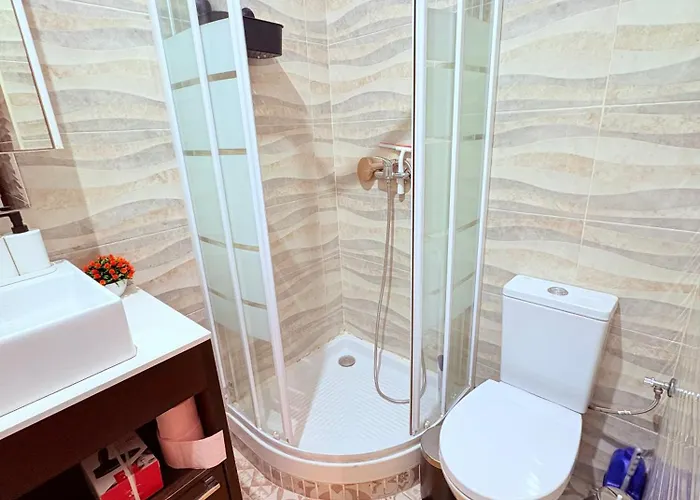 Amazing And Stylish Flat For 4 People With Breakfast Included 2 Blocks Away From Poblenou Appartamento